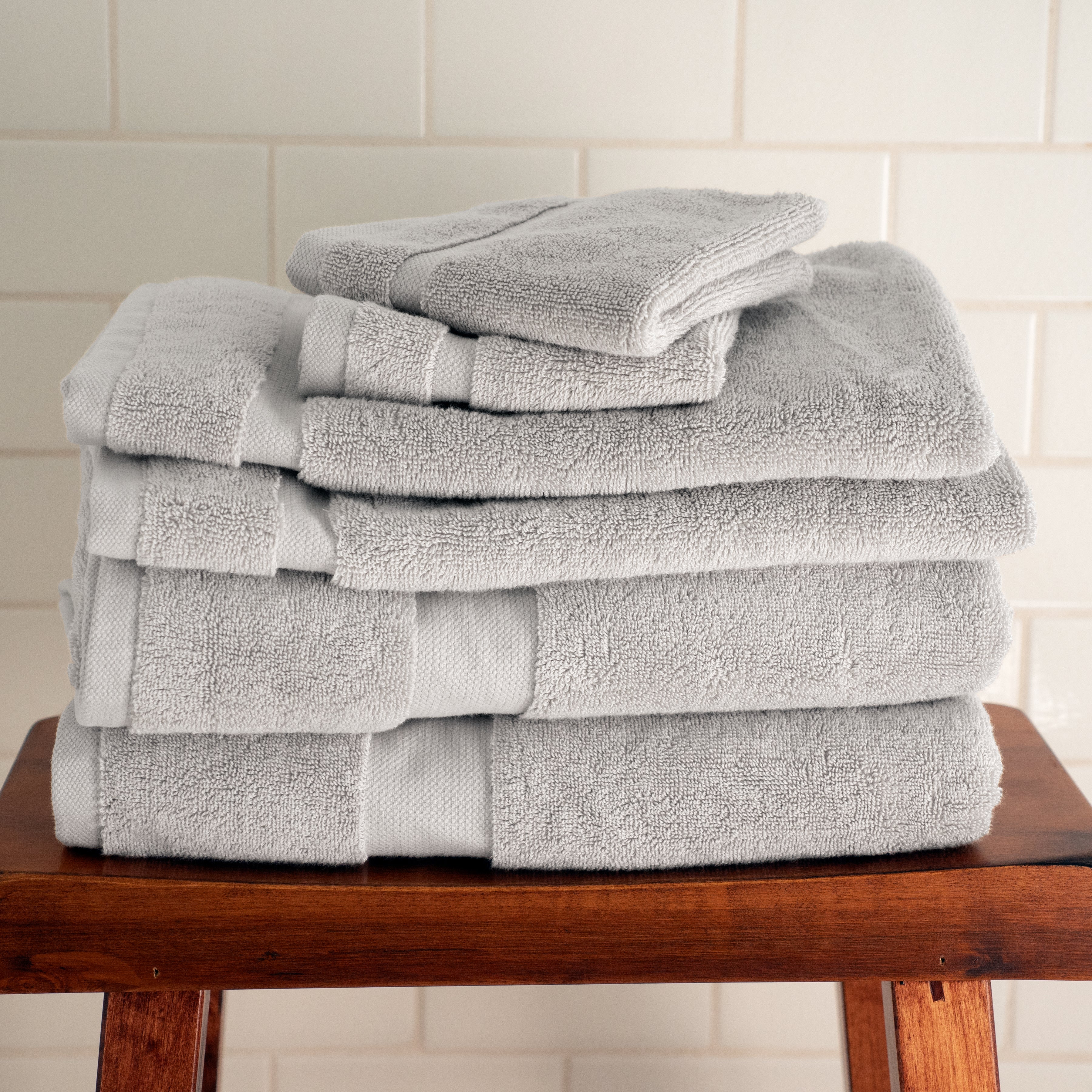 Ultra Soft 100% Cotton 4-Piece Bath Towel Set Light Gray